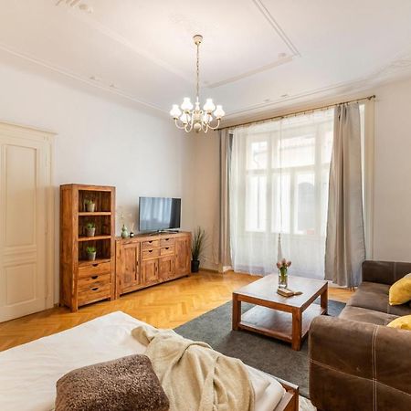 Templova - Old Town Apartments Praha Bagian luar foto