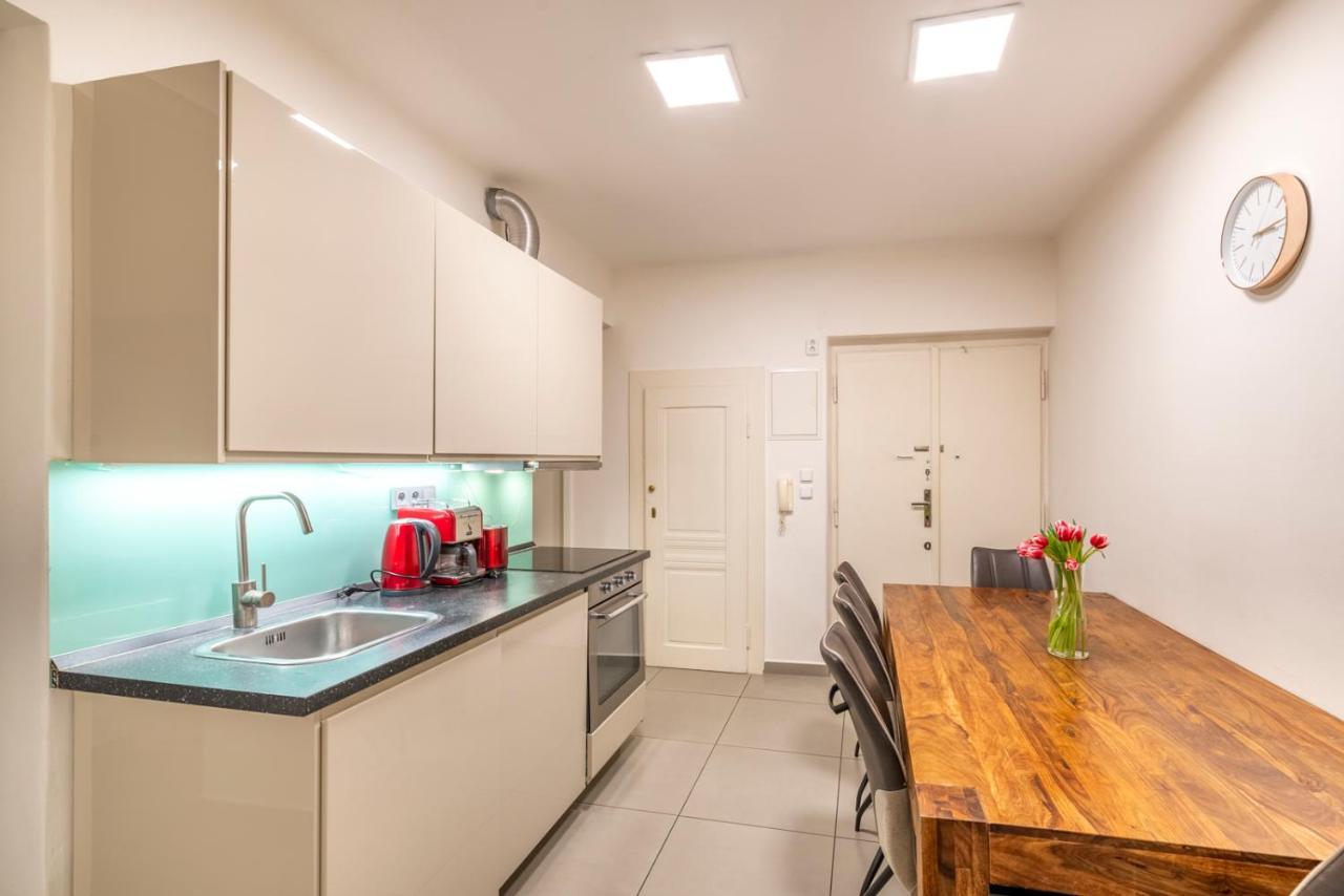 Templova - Old Town Apartments Praha Bagian luar foto