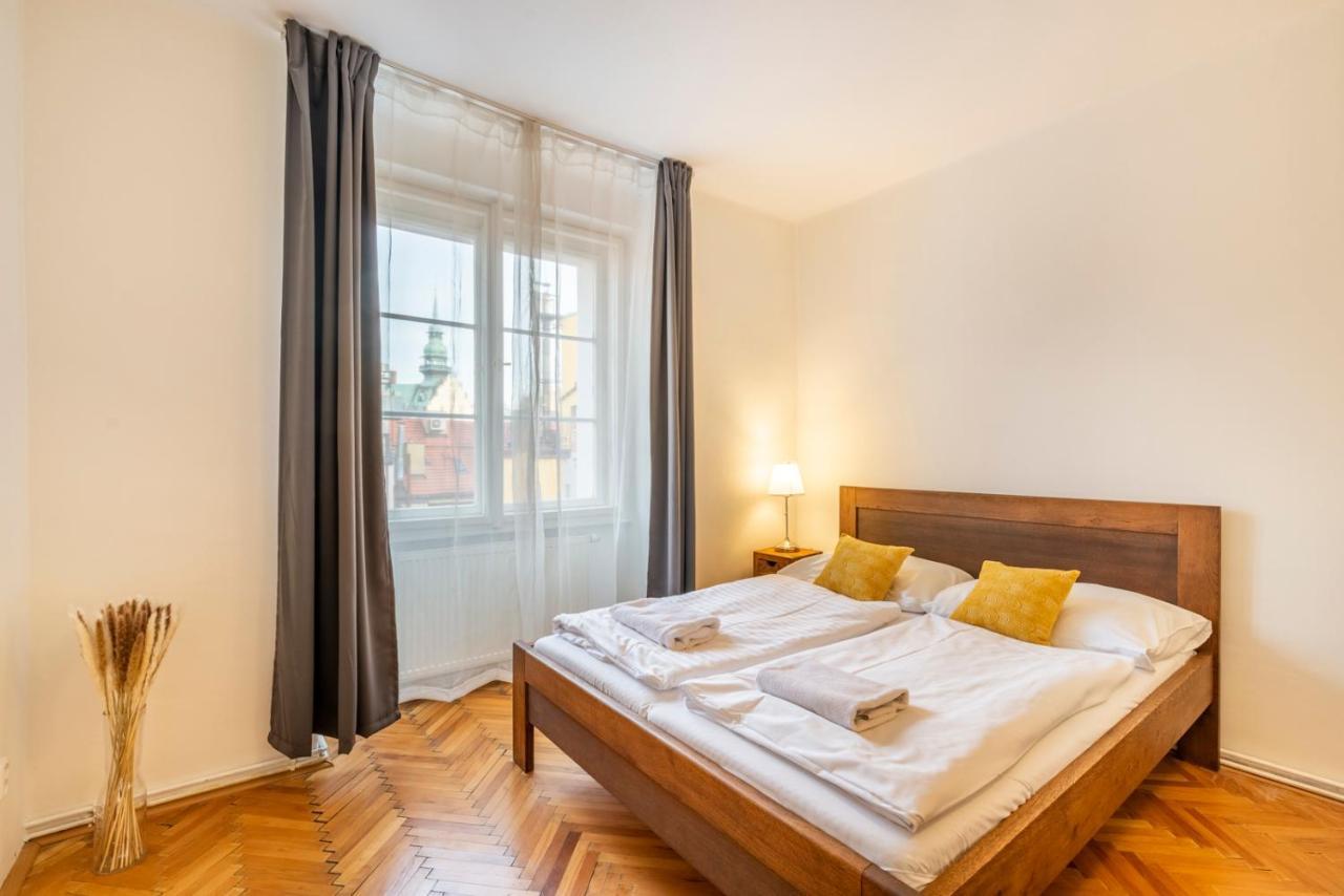 Templova - Old Town Apartments Praha Bagian luar foto