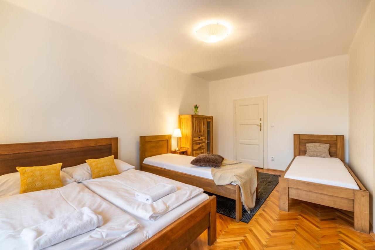 Templova - Old Town Apartments Praha Bagian luar foto