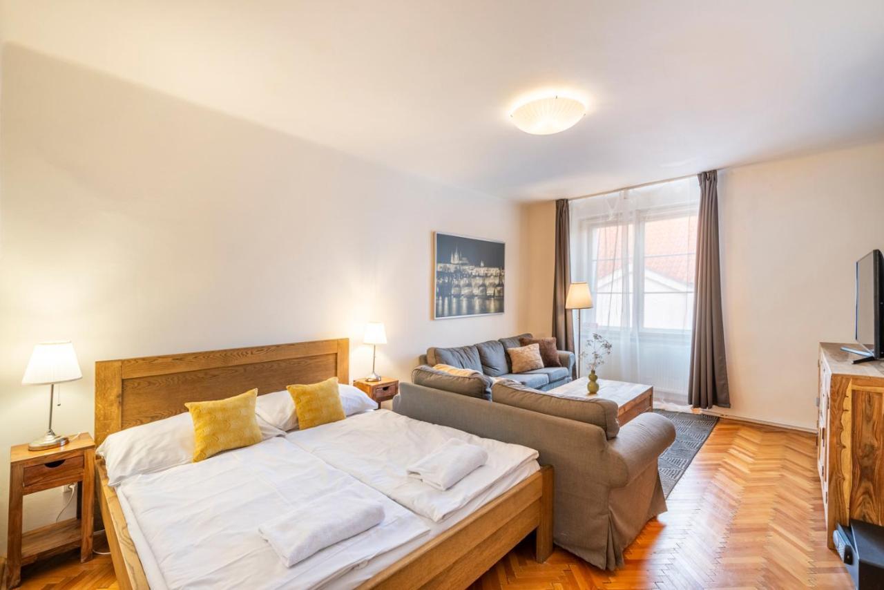 Templova - Old Town Apartments Praha Bagian luar foto